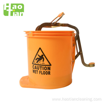 B-036 Foot pedal extracting bucket